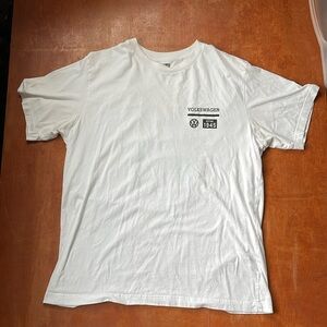 Uniqlo UT Volkswagen T-Shirt — XL